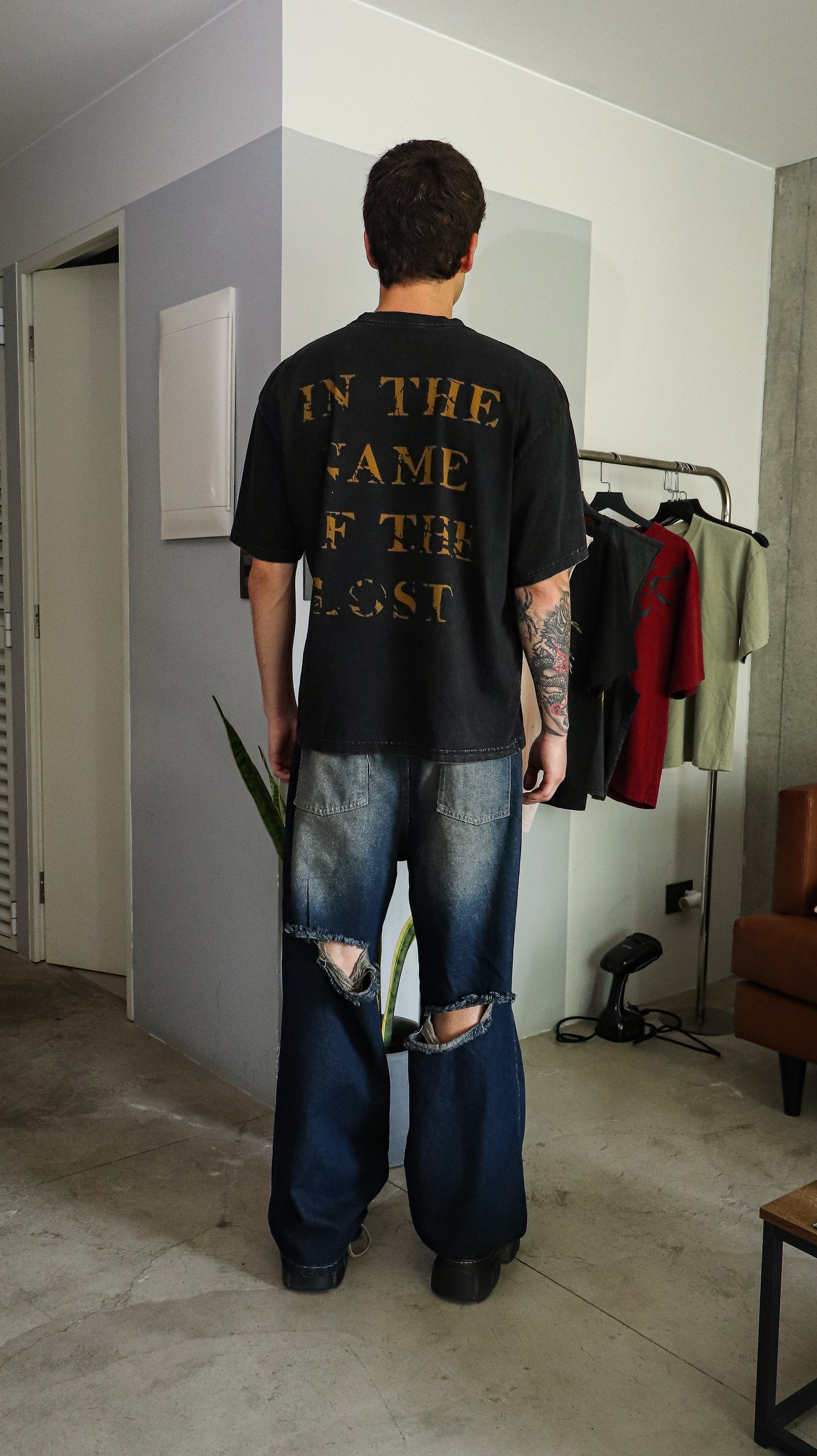 WAR REVOLUTION T-SHIRT