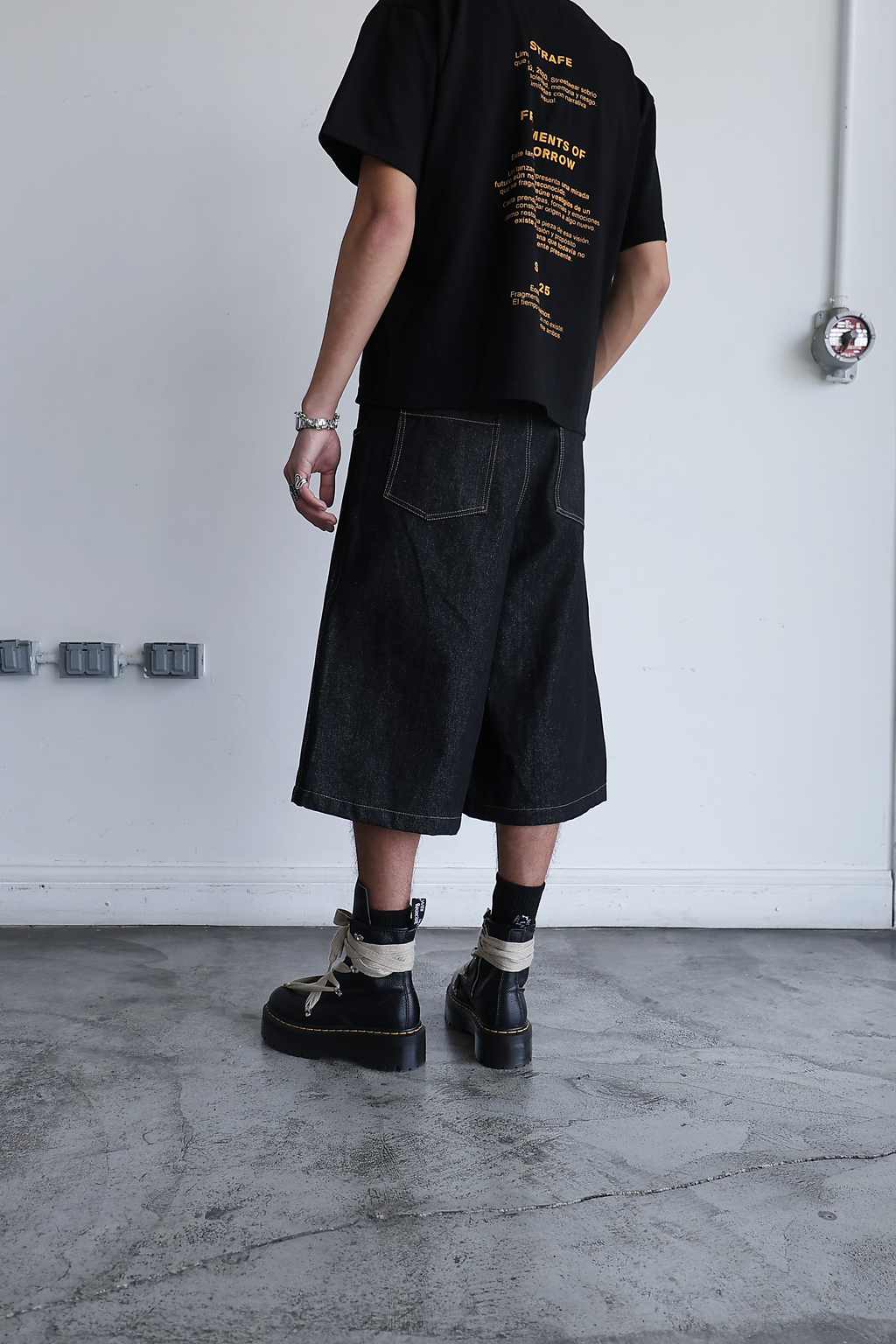 JORT RAW DENIM OBSIDIAN