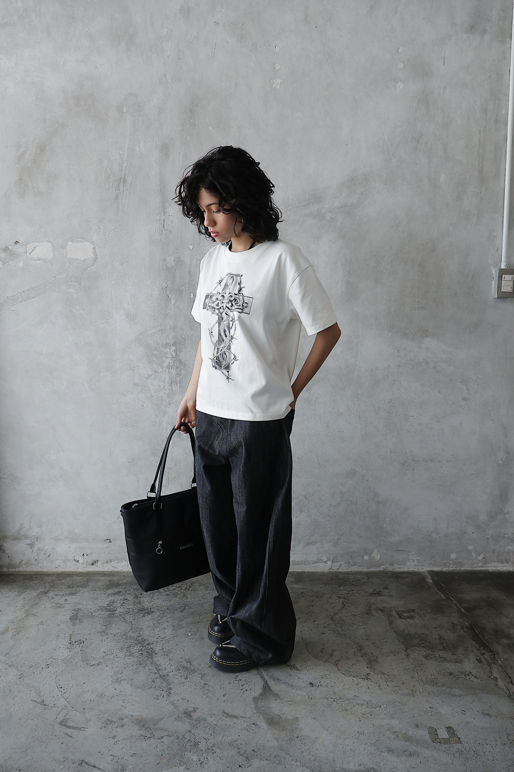 BRIGHT CROSS T-SHIRT