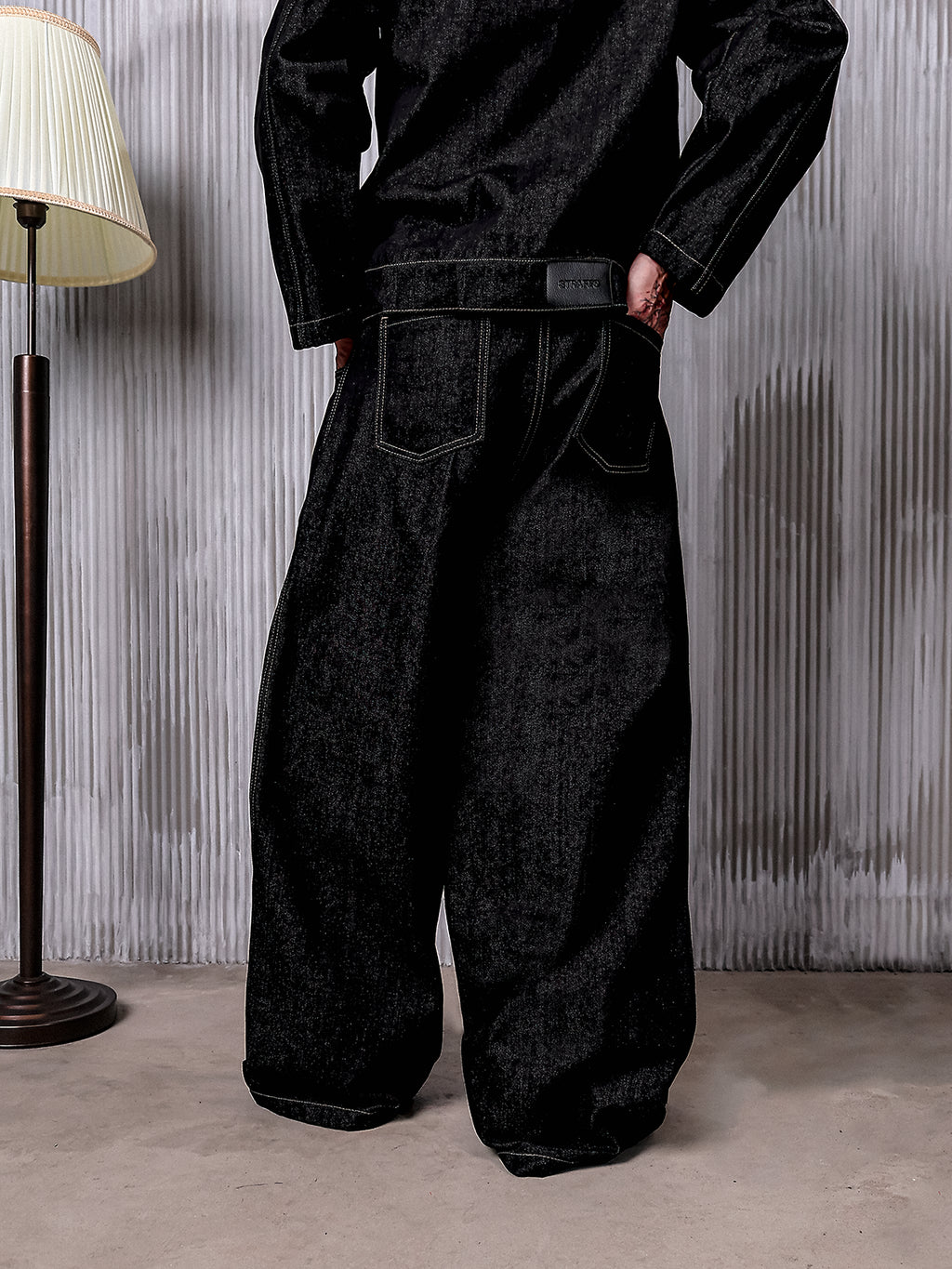 OBSIDIAN RAW DENIM