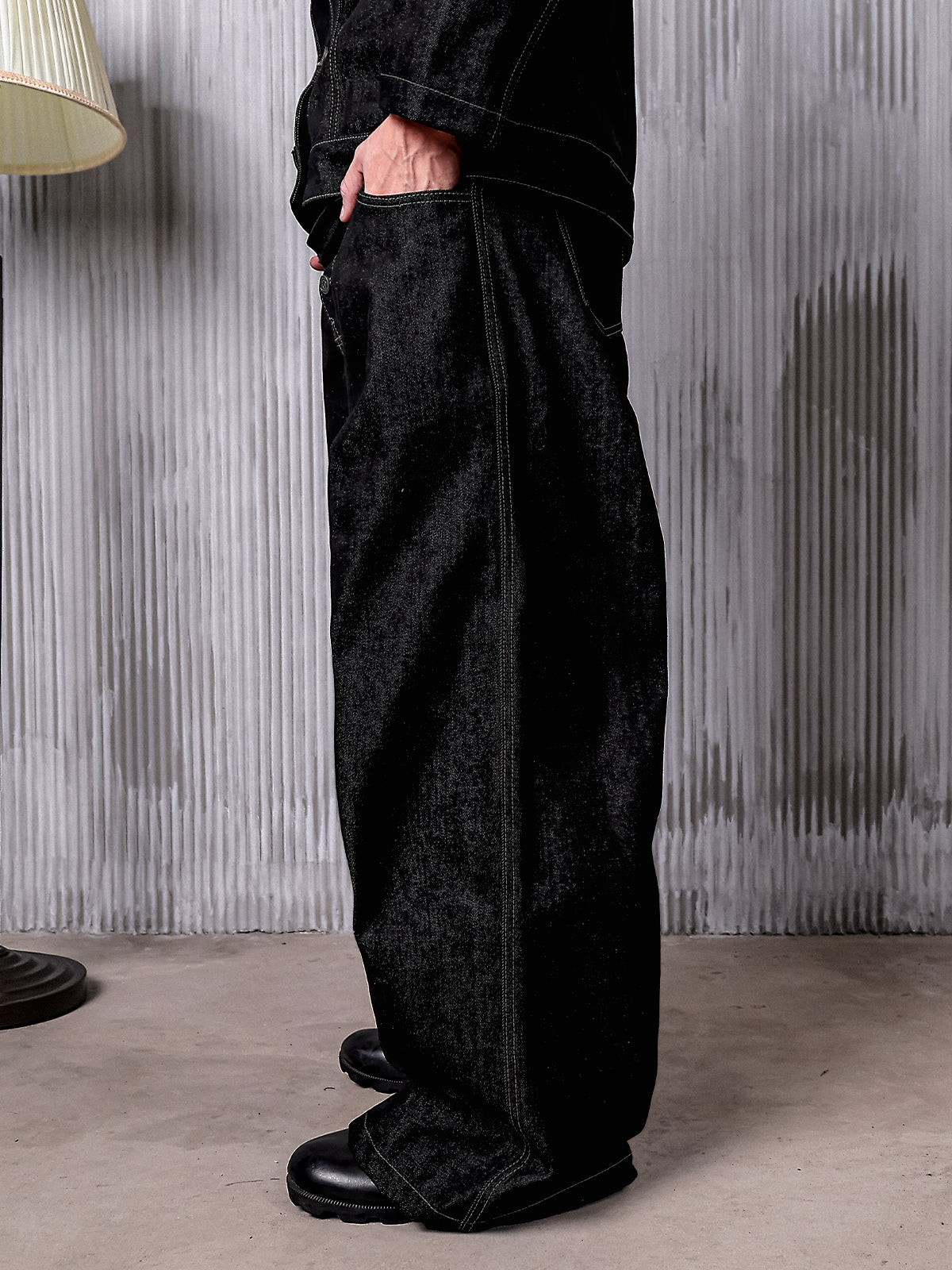 OBSIDIAN RAW DENIM