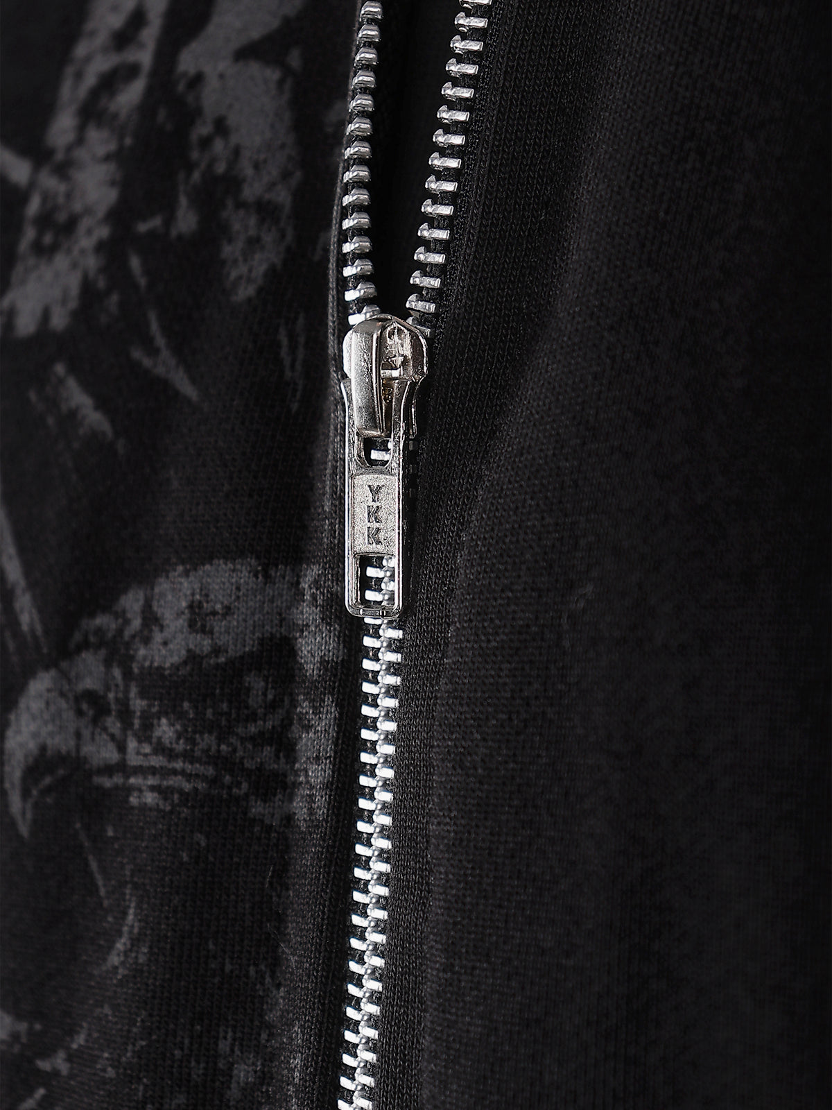 EAGLE ZIP-UP