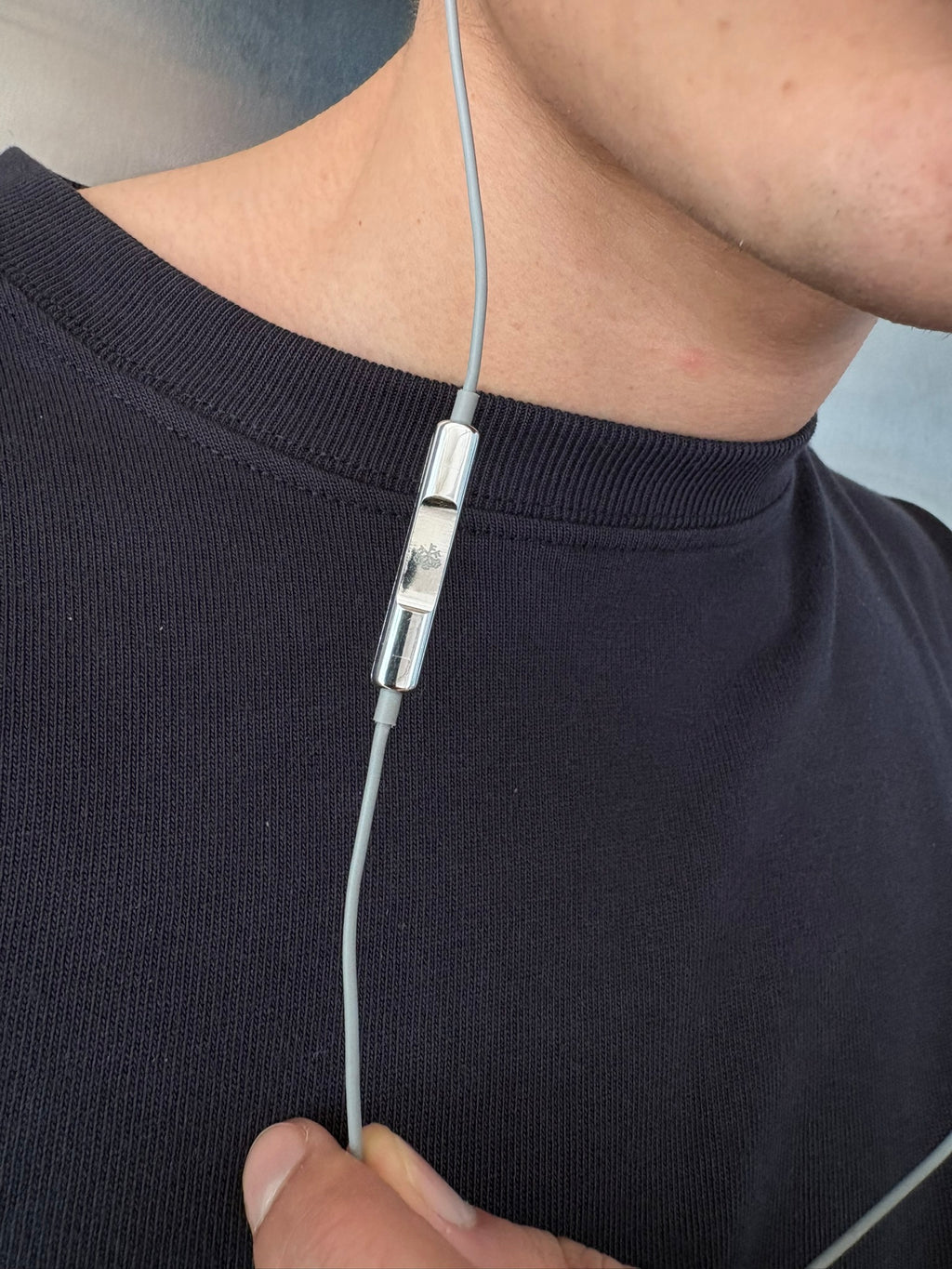 STRAFEBUDS EARPHONE