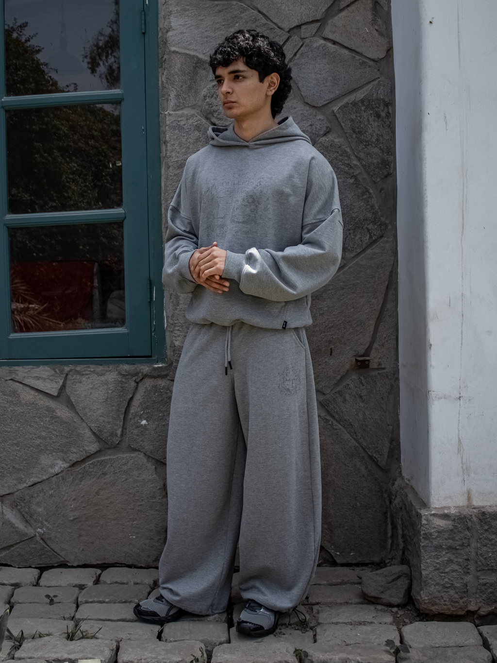 SHIELD SWEATPANT