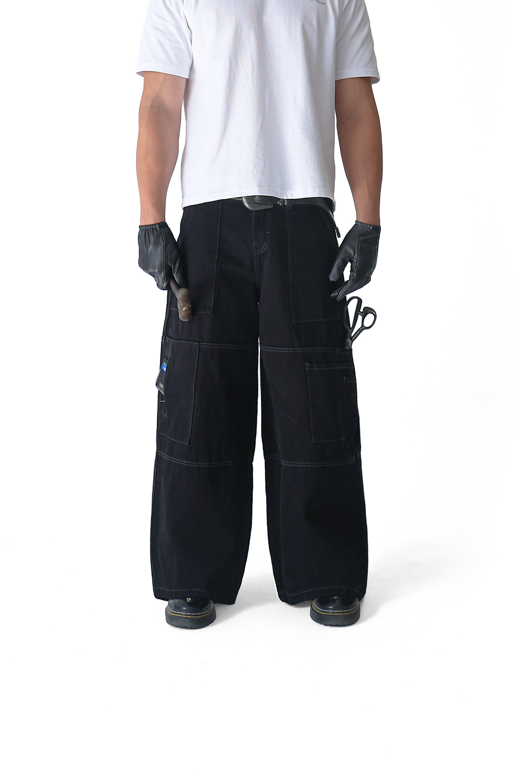 CARPENTER DENIM