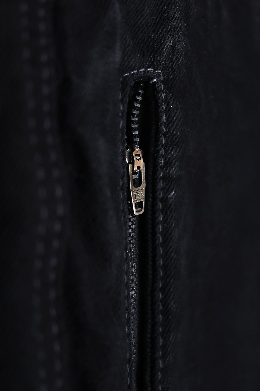 CARPENTER DENIM