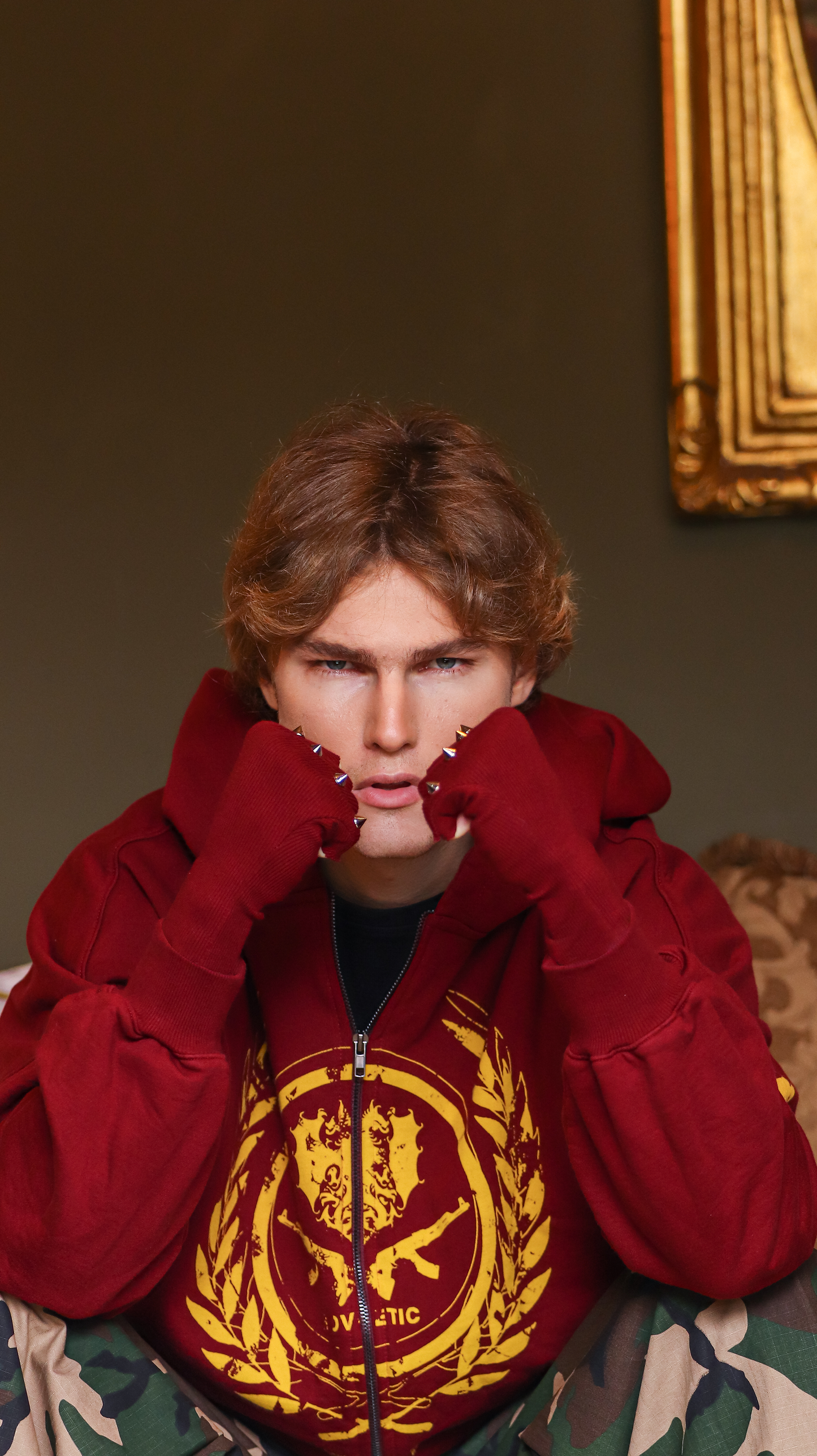 SOVIETIC ZIP-UP